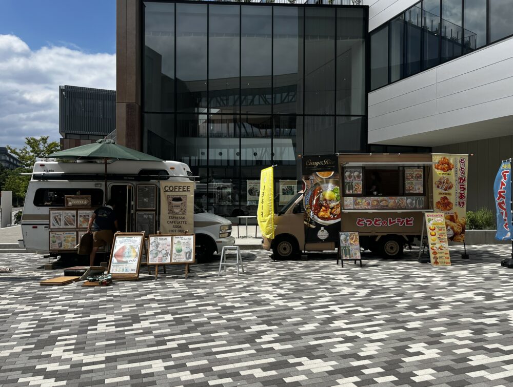 8.2（土）3（日）立命館大学OPEN CAMPUS 2025　キッチンカー フードコート